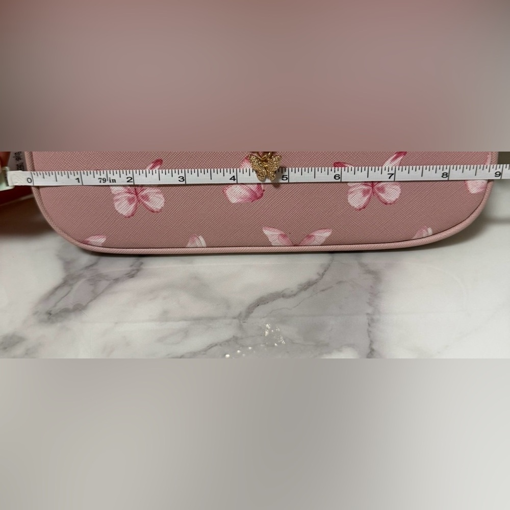 🔥Elegant Black Shoulder Bag with Pink Floral Accent WITH AUTHENTIC LV CHARM🔥 - Picture 4 of 6